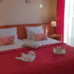 Isabell Hotel 3*