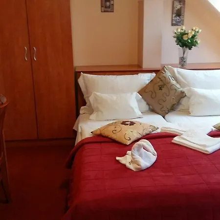 Hotel Isabell 3*