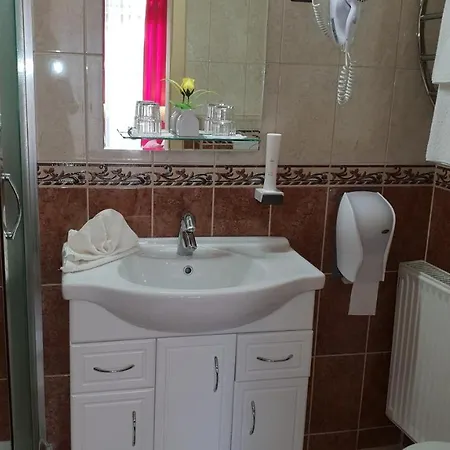 Isabell 3* Gyor