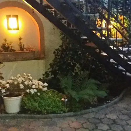 Isabell Hotel