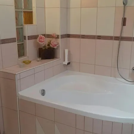 Isabell Hotel