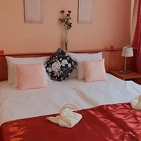 Isabell 3* Gyor