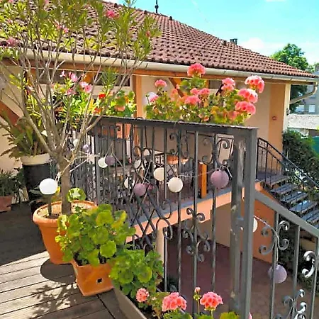 Isabell Hotel 3*