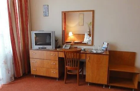 Isabell 3* Győr